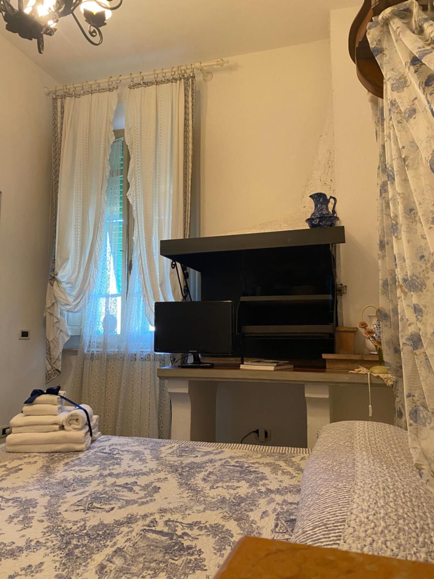 소레델라고푸치니 Casa Simonetti B&B 외부 사진